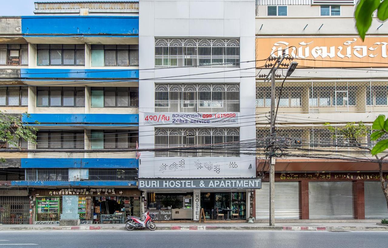 Buri Hostel Банкок Екстериор снимка